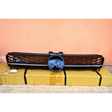 Grill VW GOLF 7 + 7,5 12-21  look GTD