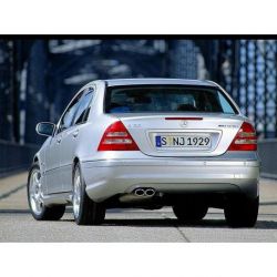 Paraurti posteriore AMG Mercedes W203 4porte 00-07